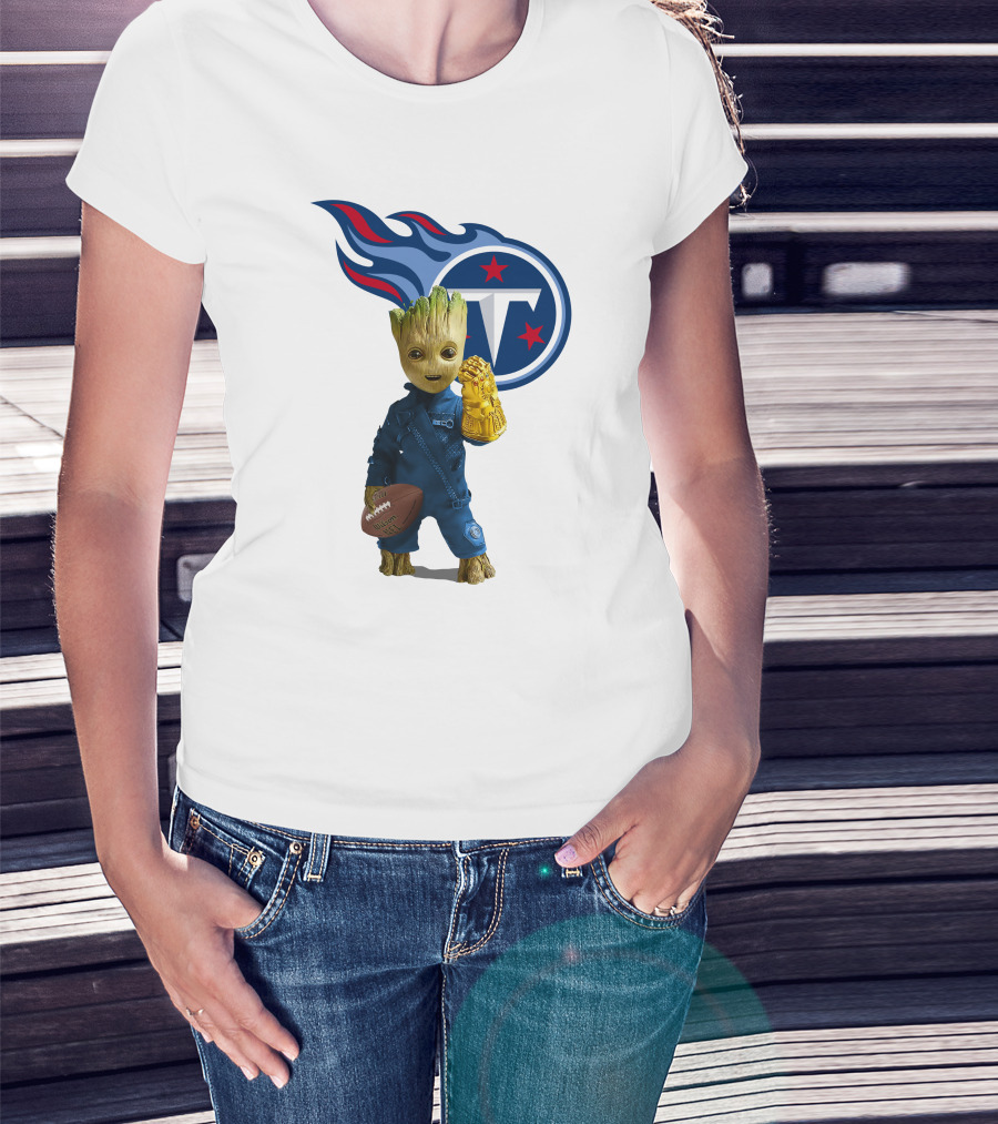 Groot Holding Football Tennessee Titans Logo Infinity Gauntlet T-Shirt