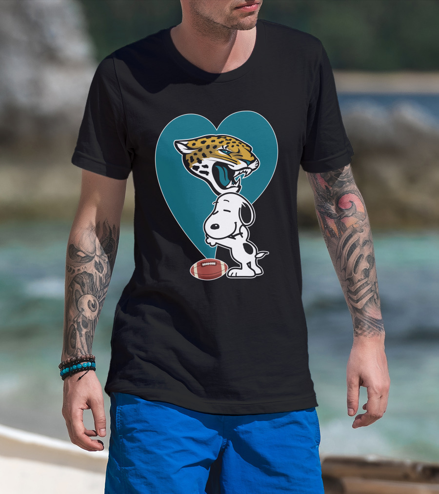 Jacksonville Jaguars Snoopy Heart Football Hug T-Shirt
