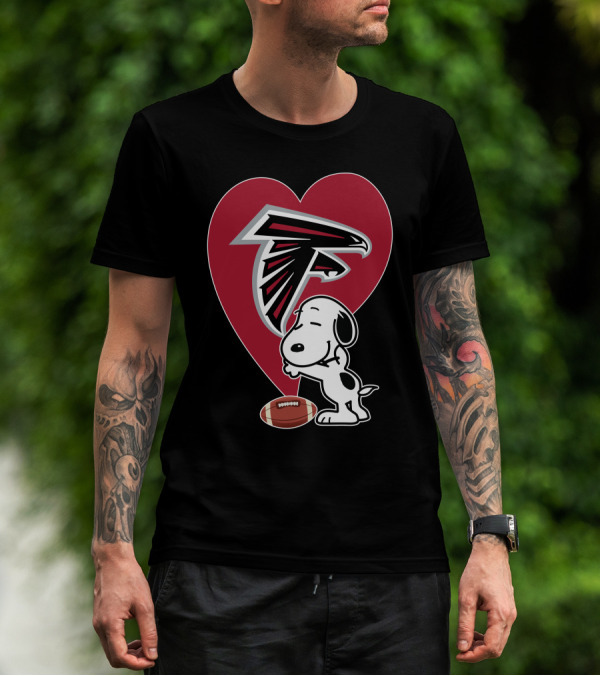 Atlanta Falcons Snoopy Heart Football Hug T-Shirt