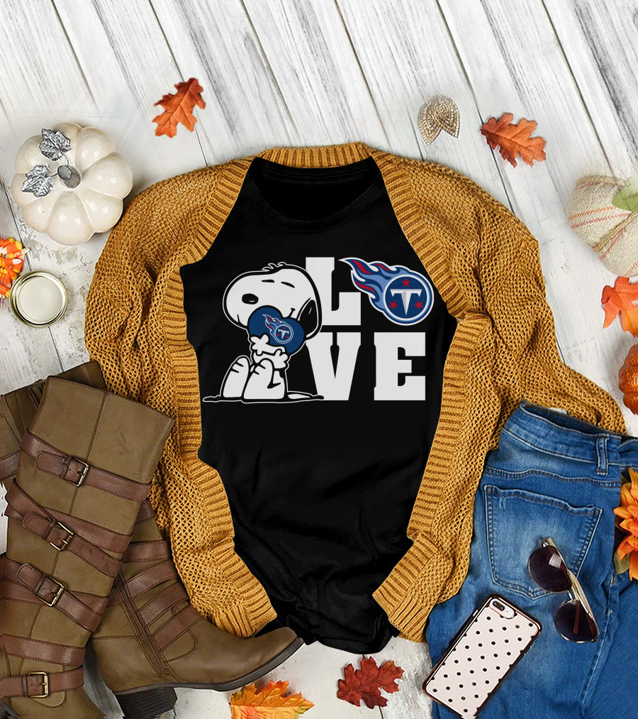Snoopy Love Tennessee Titans Football Peanuts NFL T-Shirt
