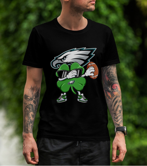 Philadelphia Eagles Shamrock Football Mascot T-Shirt