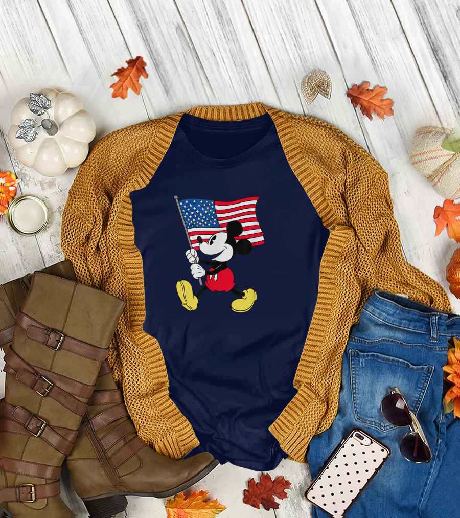 Mickey Mouse Holding American Flag Patriotic Disney T-Shirt