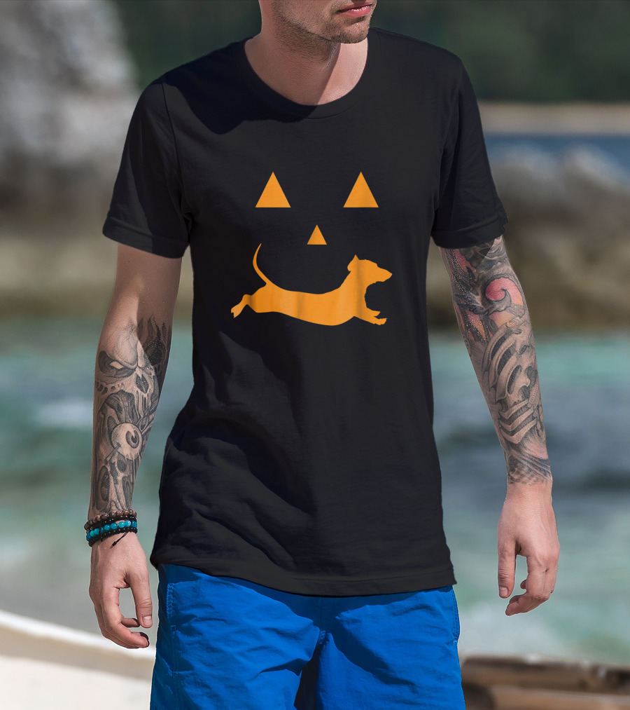 Halloween Pumpkin Face With Orange Dachshund T-Shirt