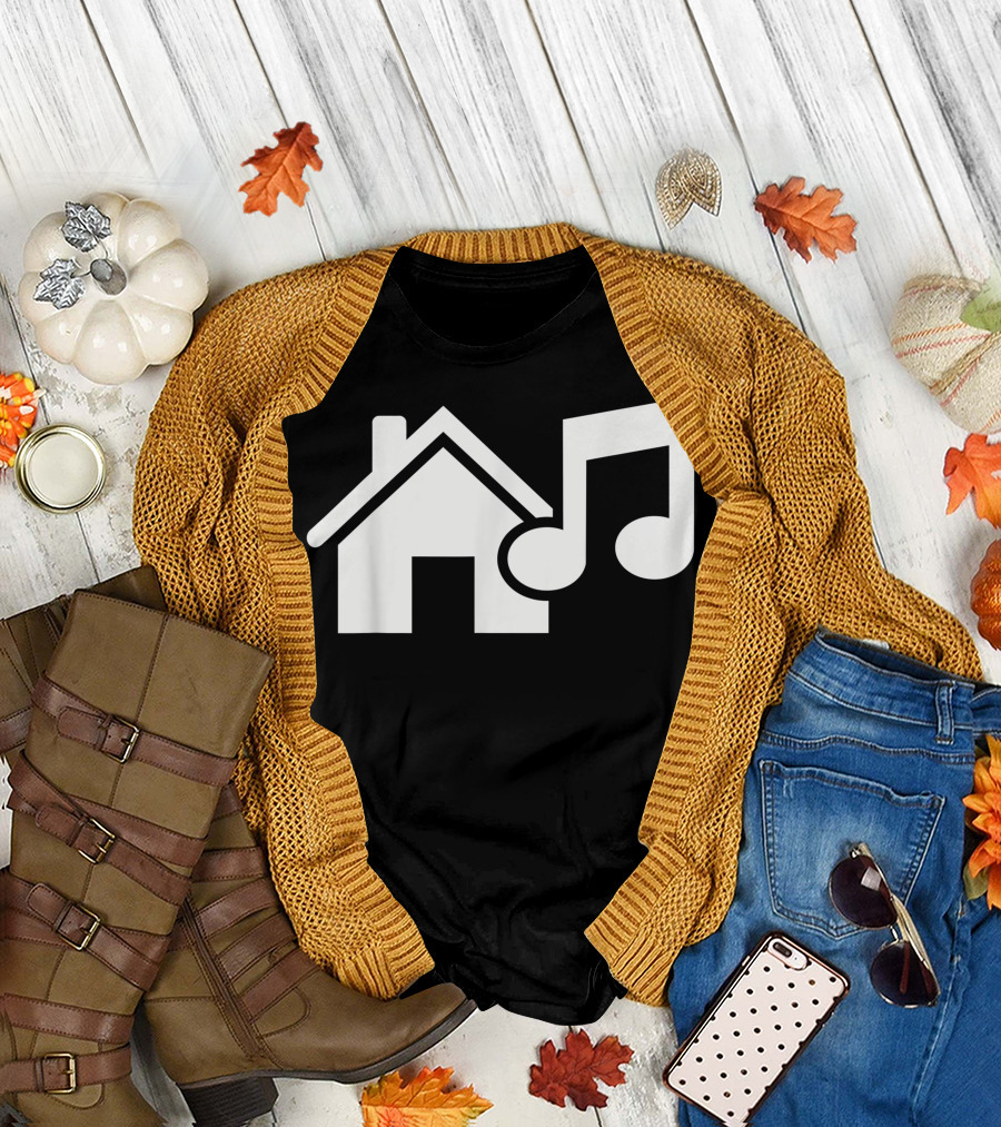 House Music Icon with House and Musical Note Symbols T-Shirt