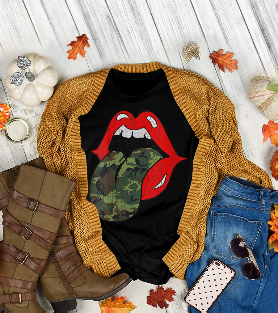 Rolling Stones Red Lips Camo Tongue Retro Vintage Trendy Camouflage T-Shirt