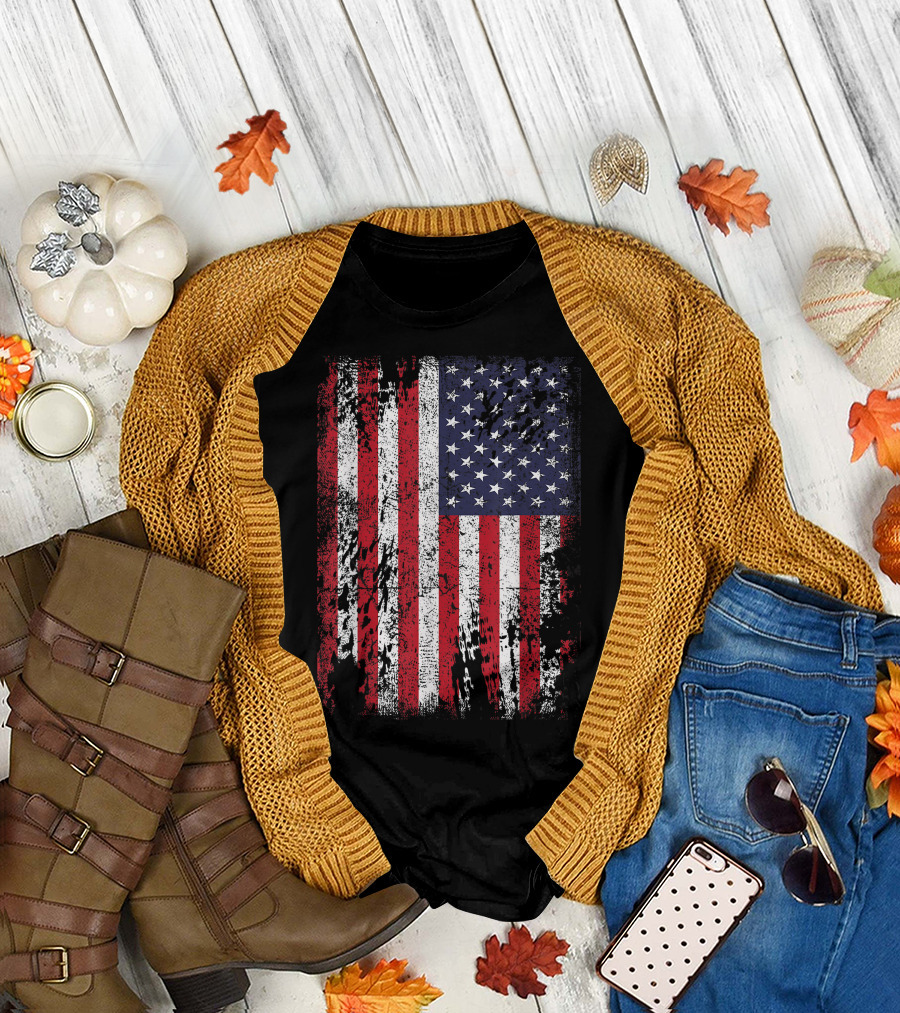 Distressed Retro Vintage American Flag USA T-Shirt