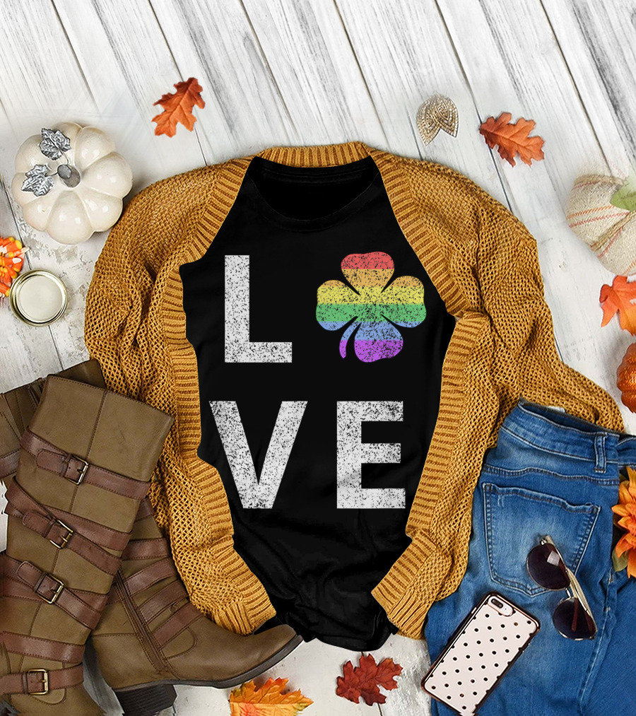 Love St. Patrick's Day Gay Pride Rainbow Shamrock T-Shirt