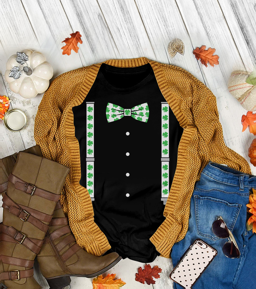 St. Patrick's Day Shamrocks Bow Tie Suspenders Black Tuxedo T-Shirt