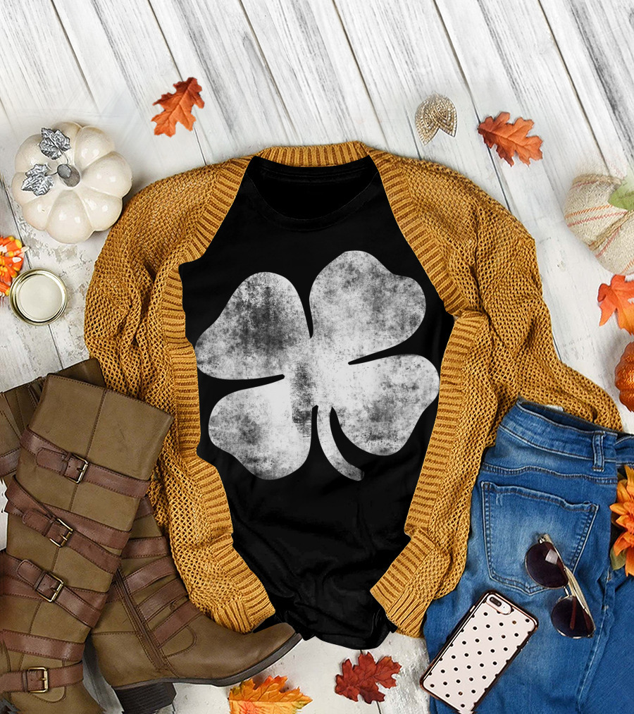 Lucky Shamrock Vintage Grunge Style Four-Leaf Clover T-Shirt