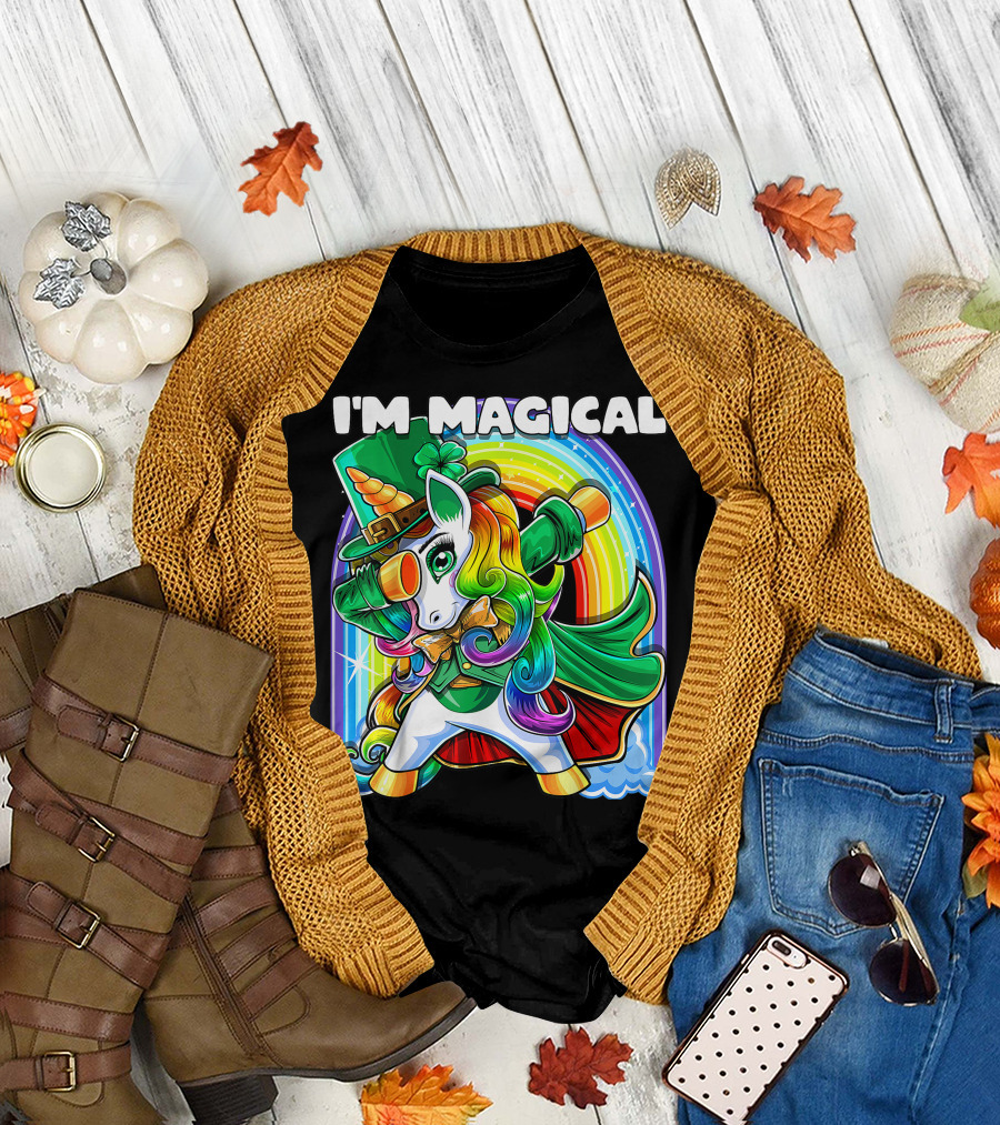 I'm Magical St. Patrick's Day Dabbing Unicorn with Rainbow and Leprechaun Hat T-Shirt