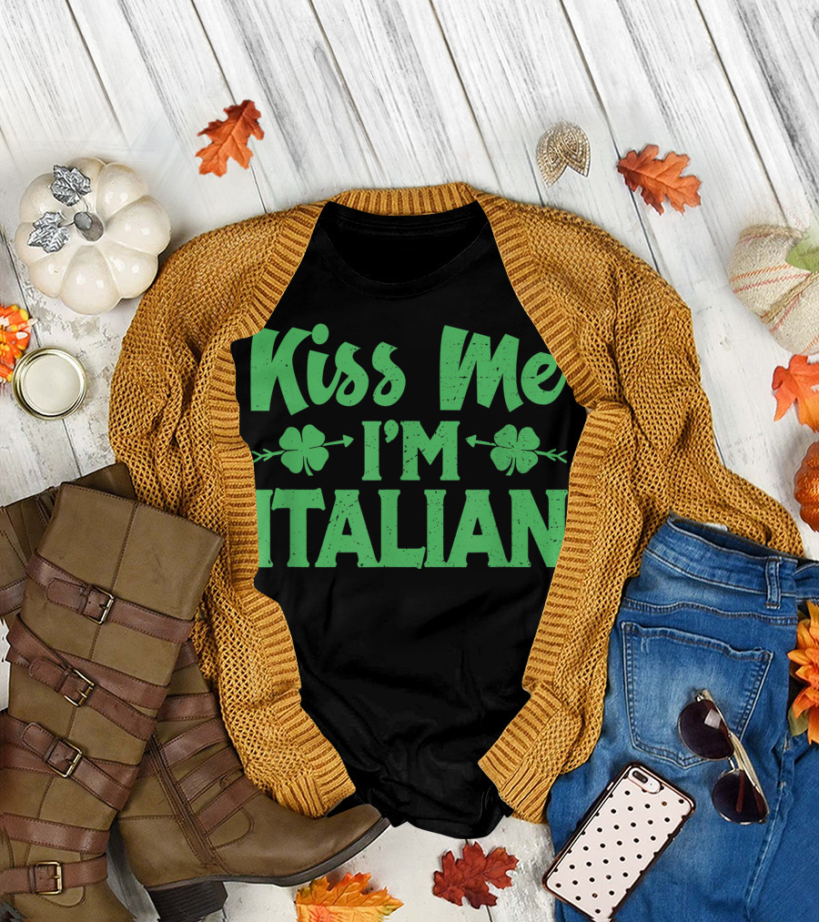 Kiss Me I'm Italian Shamrock Pride T-Shirt