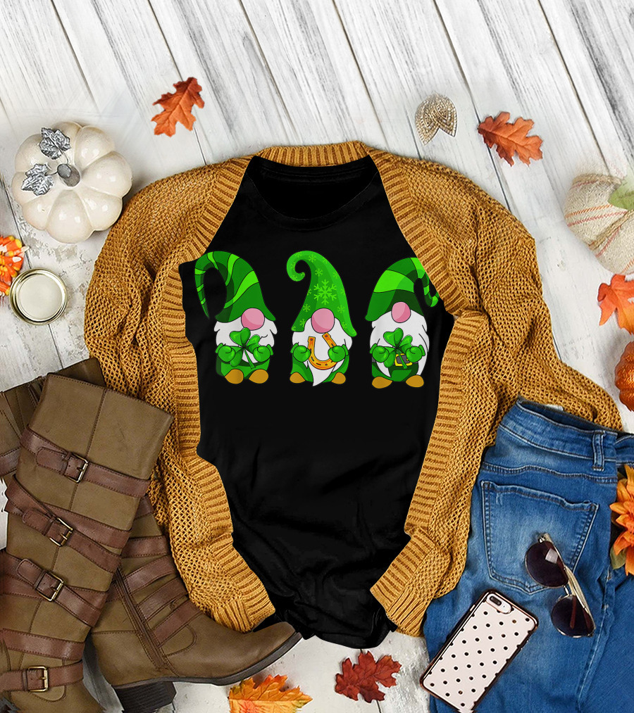Irish Gnomies St. Patrick's Day Gnome Lucky Shamrock Green Hat Trio T-Shirt