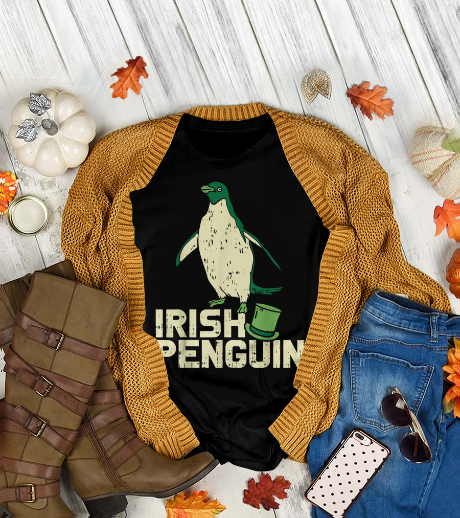 Irish Penguin Green Cute St Patricks Day Animal Lover T-Shirt