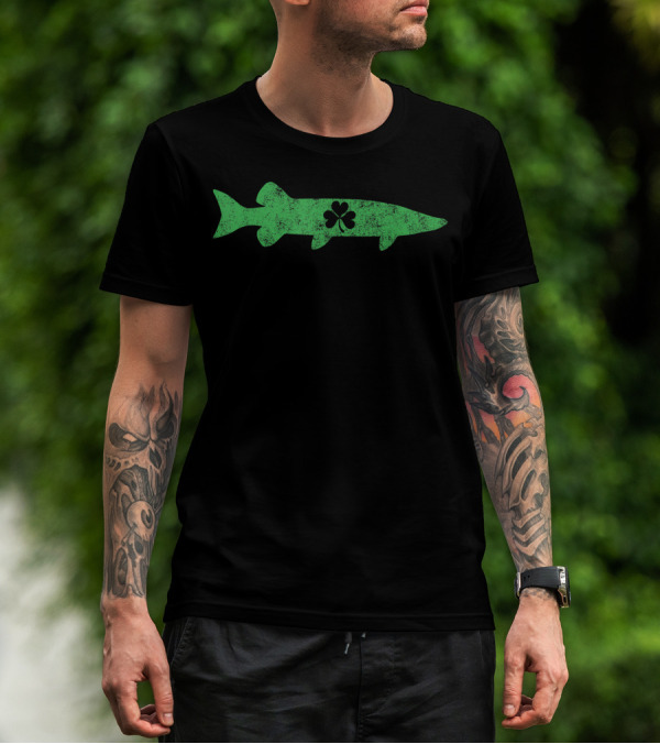 Musky Fishing St. Patrick's Day Irish Fisherman Clover Fish T-Shirt