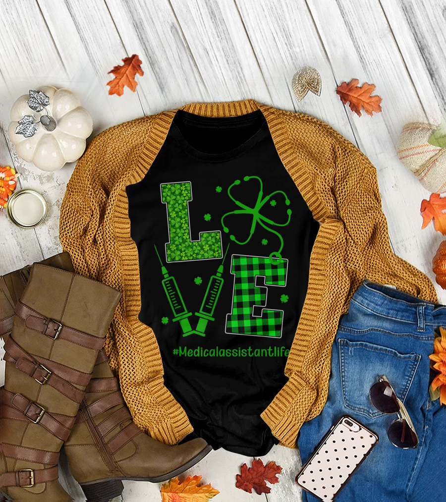 Green Plaid Shamrock Stethoscope Love Medical Assistant Life T-Shirt