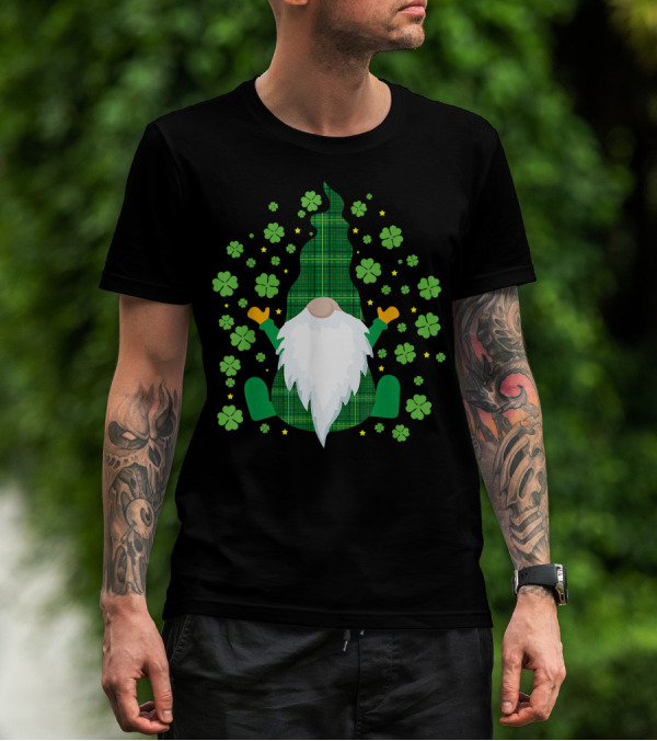 Lucky Irish Gnome Green Plaid Clover Charm T-Shirt