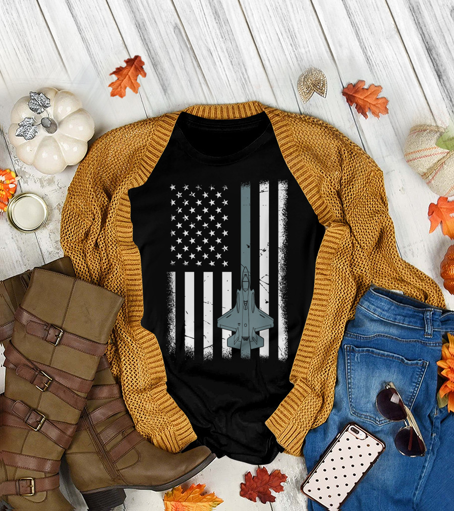 United States F35 Fighter Jet American Flag Veteran Display T-Shirt