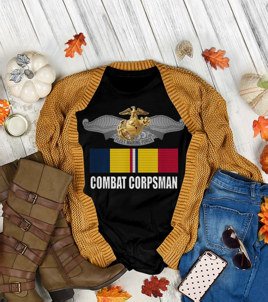 8404 Combat Corpsman Fleet Marine Force Eagle Globe Anchor Veteran T-Shirt