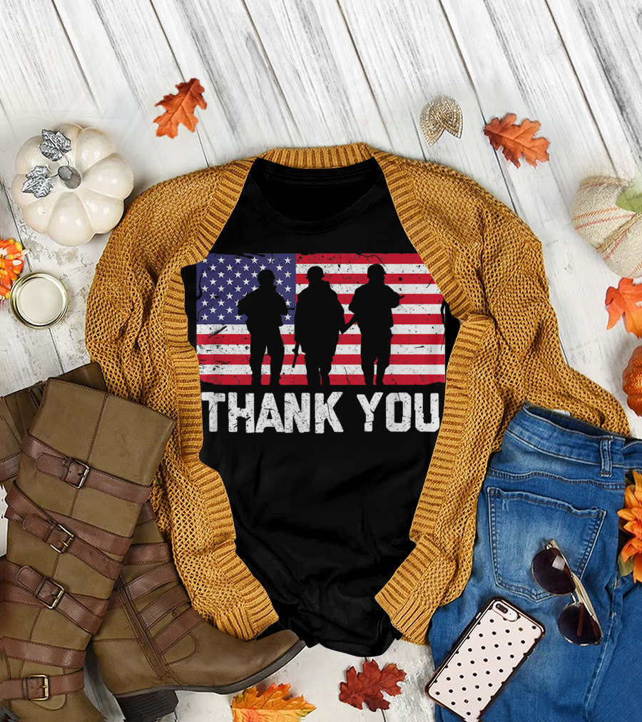 Thank You American Flag Military Heroes Silhouettes Veteran Day T-Shirt