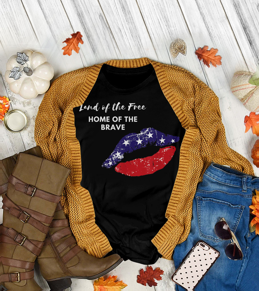 American Woman Veteran Land of the Free Home of the Brave USA Flag Lips T-Shirt