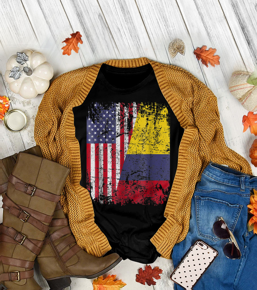 Colombian Roots Half American Flag Distressed Colombia Flag T-Shirt
