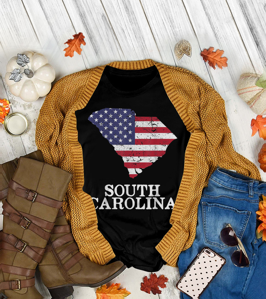 South Carolina Map American Flag 4th of July T-Shirt