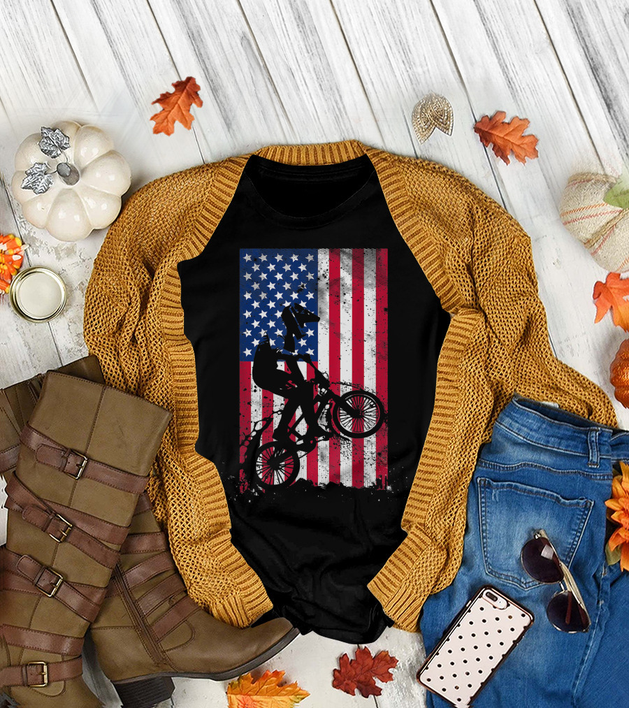 American Flag BMX Racing Extreme Sport Bike Rider Silhouette with Stars and Stripes Background T-Shirt