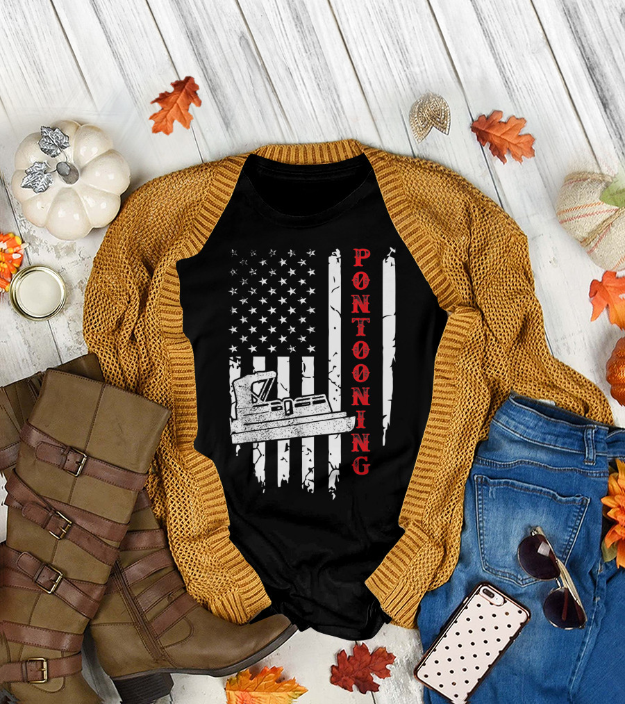 American Flag Pontoon Boat Pontooning T-Shirt