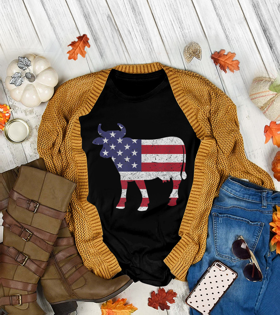 Patriotic Cow American Flag Stars Stripes 4th of July T-Shirt