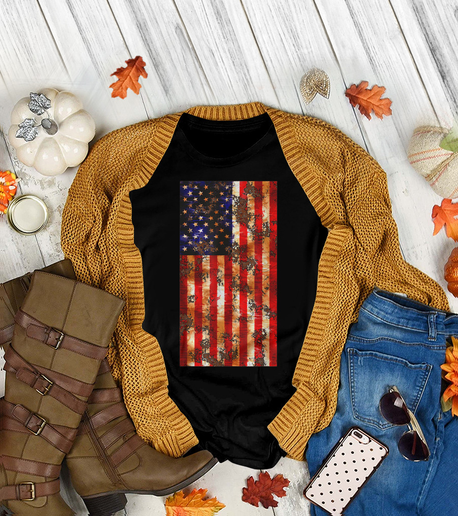 American Flag Distressed Design Round Neck Half Sleeve Men T-Shirt