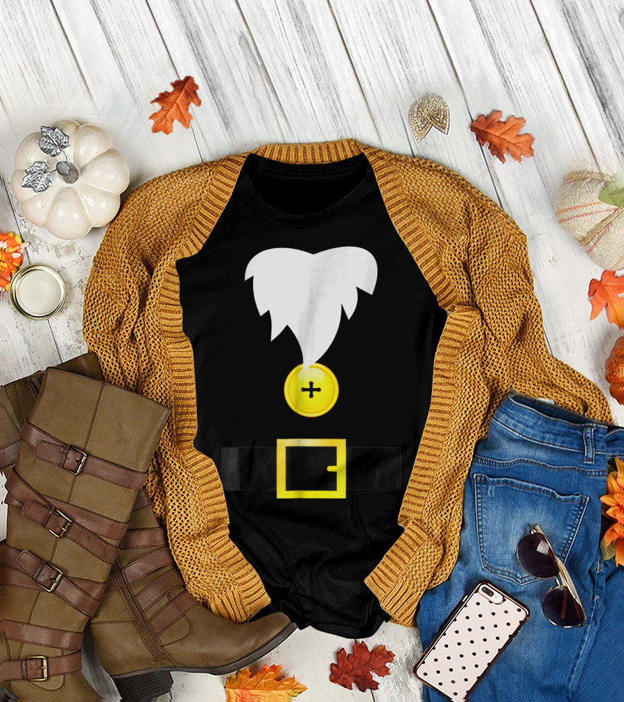 Bearded Dwarf Costume Graphic with Gold Button and Belt T-Shirt