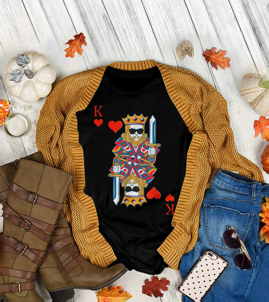 King Of Hearts Costume Halloween Card Character With Sunglasses T-Shirt