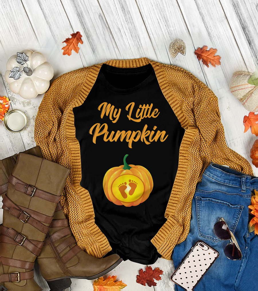 My Little Pumpkin Baby Feet Pregnancy Announcement T-Shirt