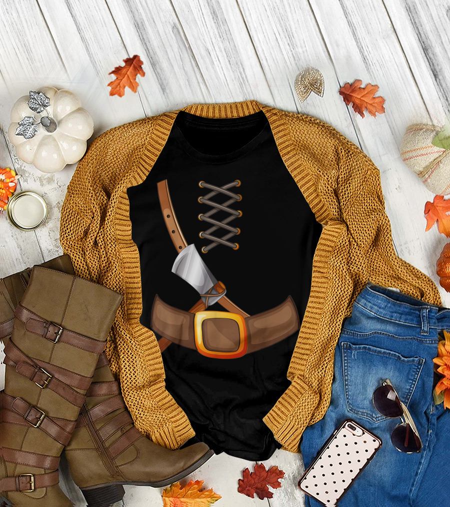 Viking Costume Halloween Trick Or Treating Belt Axe T-Shirt