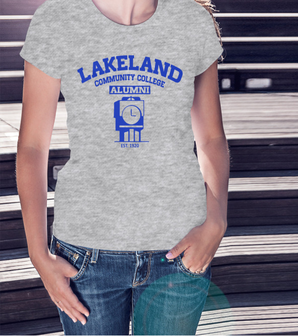 LAKELAND COMMUNITY COLLEGE ALUMNI EST. 1920 CLOCK TOWER T-Shirt