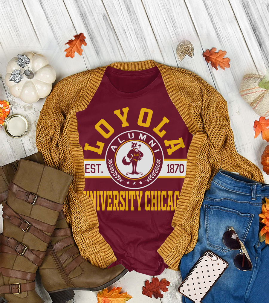 Loyola University Chicago Alumni Established 1870 T-Shirt