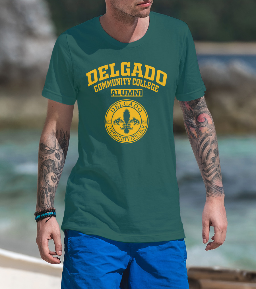 Delgado Community College Alumni EST. 1921 Fleur-de-lis T-Shirt