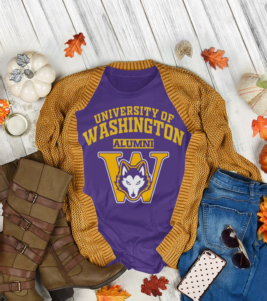UNIVERSITY OF WASHINGTON ALUMNI W HUSKY T-Shirt