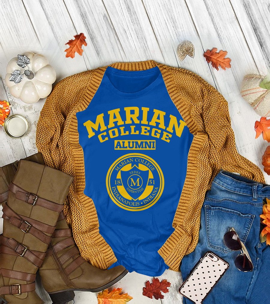 MARIAN COLLEGE ALUMNI 1851 SEDE SAPIENTIAE INDIANAPOLIS INDIANA T-Shirt