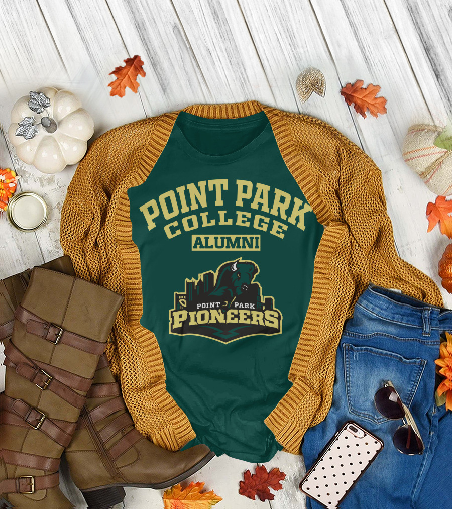 Point Park College Alumni Pioneers Logo Buffalo Skyline T-Shirt
