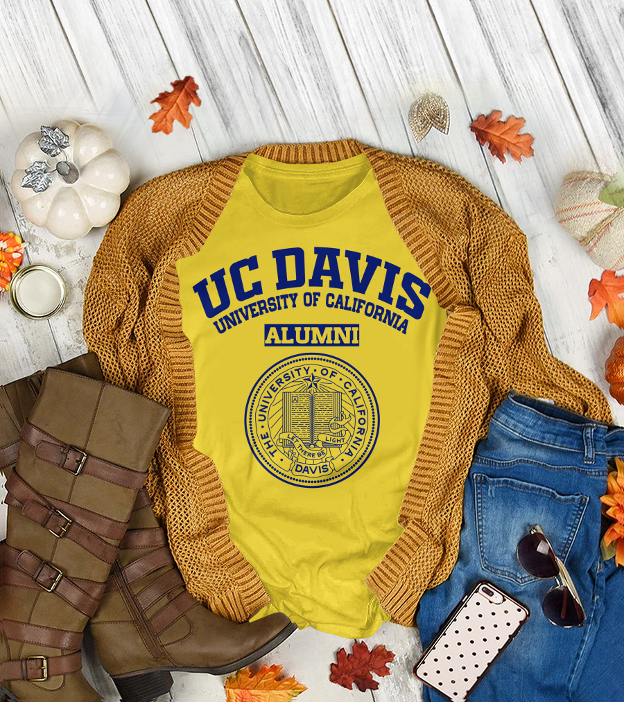 UC Davis University of California Alumni Seal T-Shirt