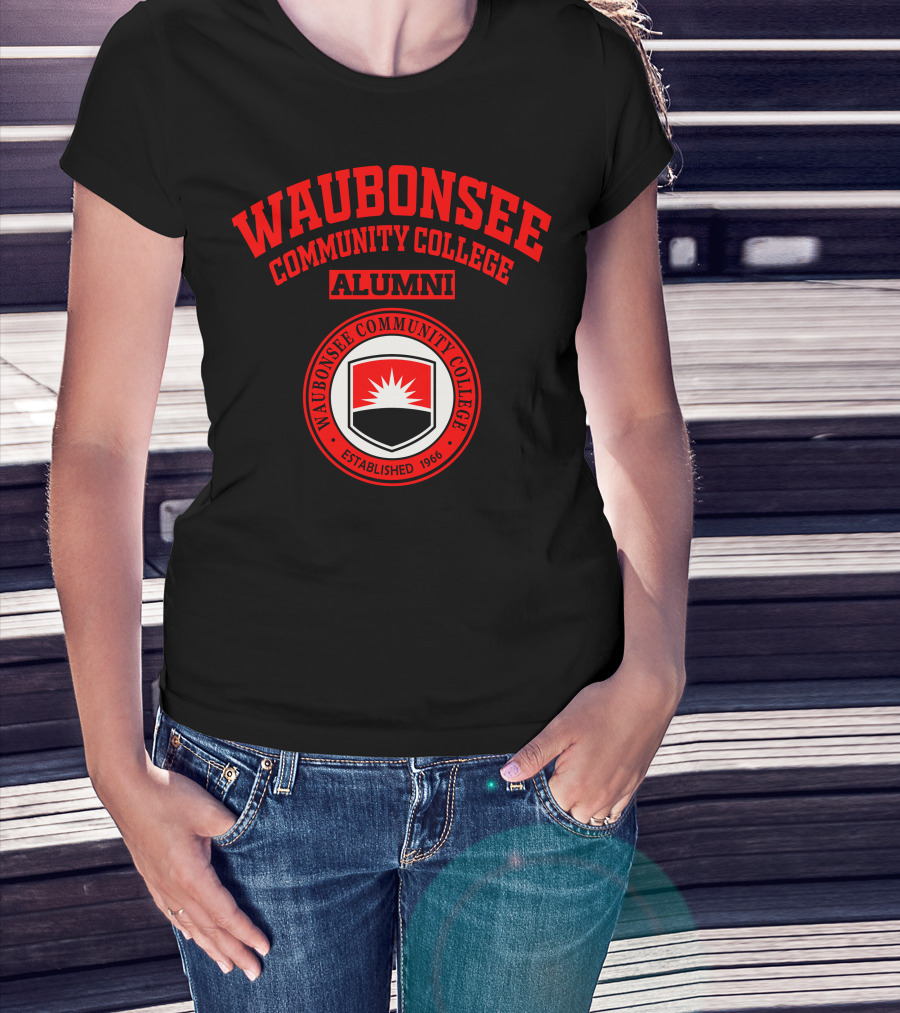 WAUBONSEE COMMUNITY COLLEGE ALUMNI ESTABLISHED 1966 T-Shirt