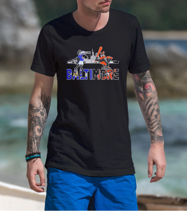 Baltimore Ravens Mascot And Baltimore Orioles Mascot Skyline Baltimore T-Shirt