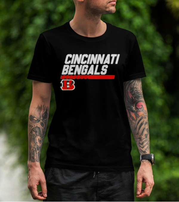 CINCINNATI BENGALS MODEST 13 T-Shirt