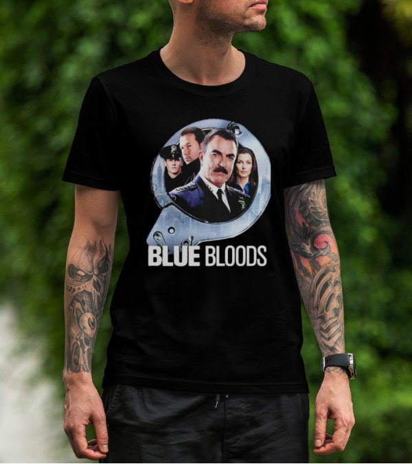 Blue Bloods Reagan Family Tom Selleck Donnie Wahlberg Cop Movie Fan T-Shirt