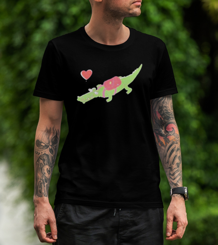 Carter Kench Merch The Carter Crocodile With Heart And Backpack T-Shirt