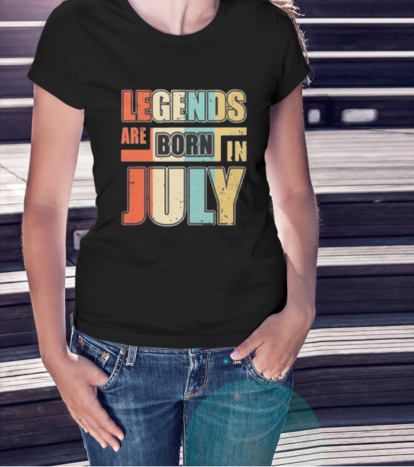 Legends Are Born In July Retro Vintage T-Shirt