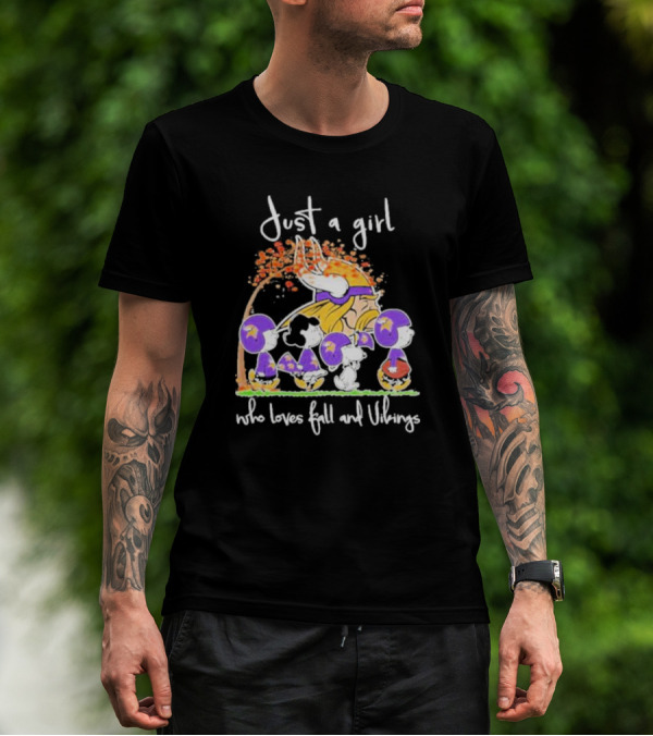 Just A Girl Who Loves Fall And Vikings Peanuts Characters Autumn Leaves T-Shirt
