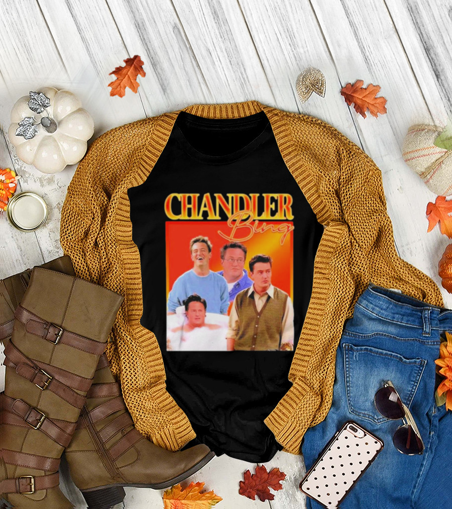 CHANDLER BING MADDNESS SHOP HOMAGE T-Shirt