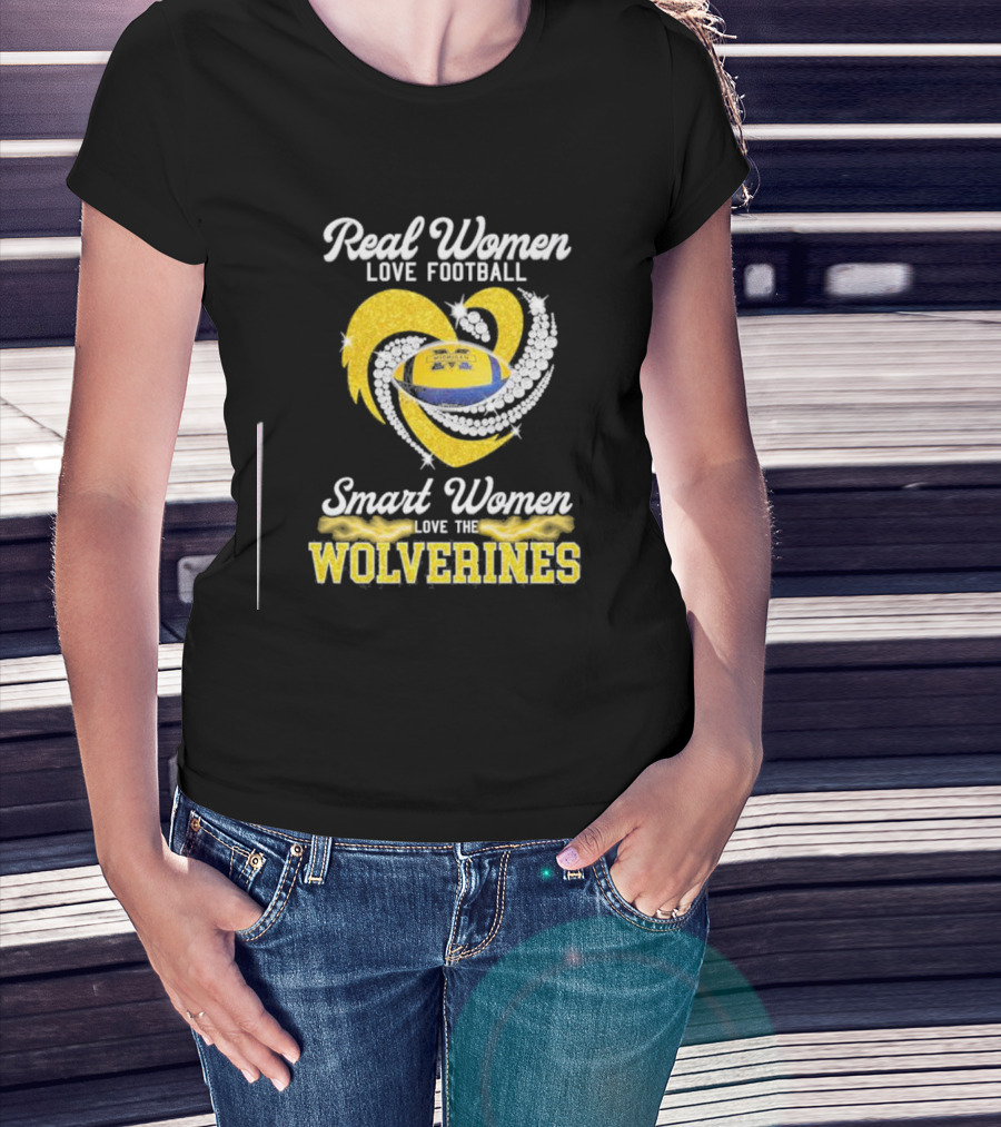 Real Women Love Football Smart Women Love The Wolverines Sparkling Heart Football T-Shirt
